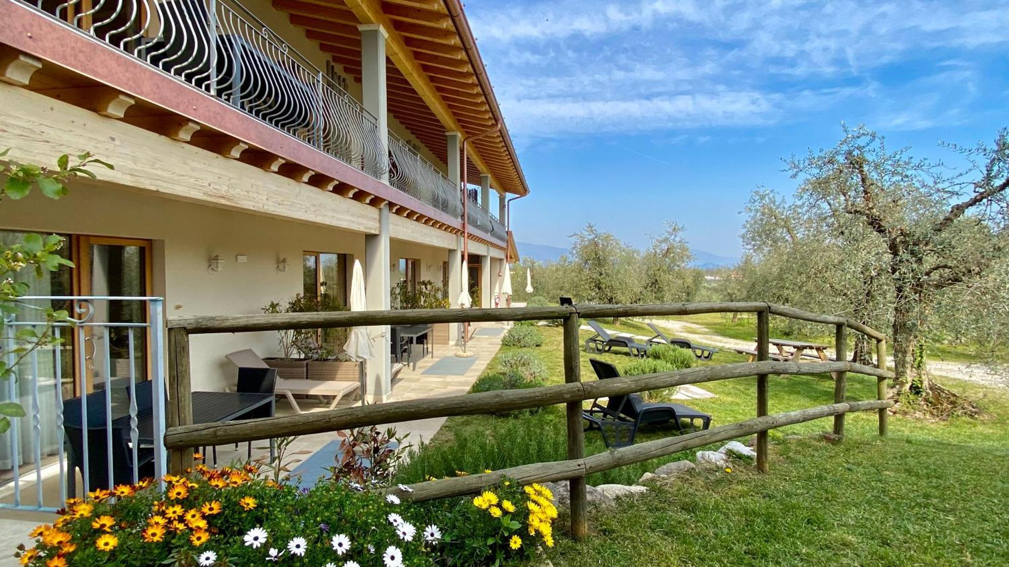 Agriturismo Fioralba Polpenazze del Garda Ngoại thất bức ảnh